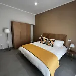 Vesuvius 4*