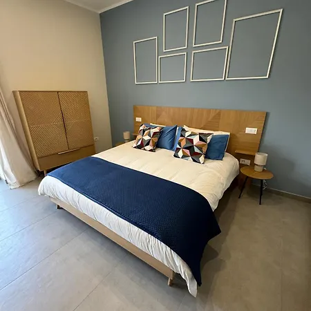 Vesuvius Bed & Breakfast *